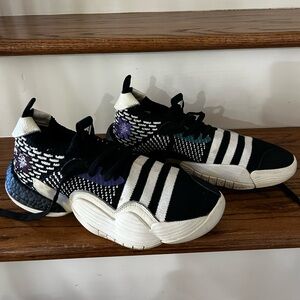 Trey Young Adidas Basketball Shoes